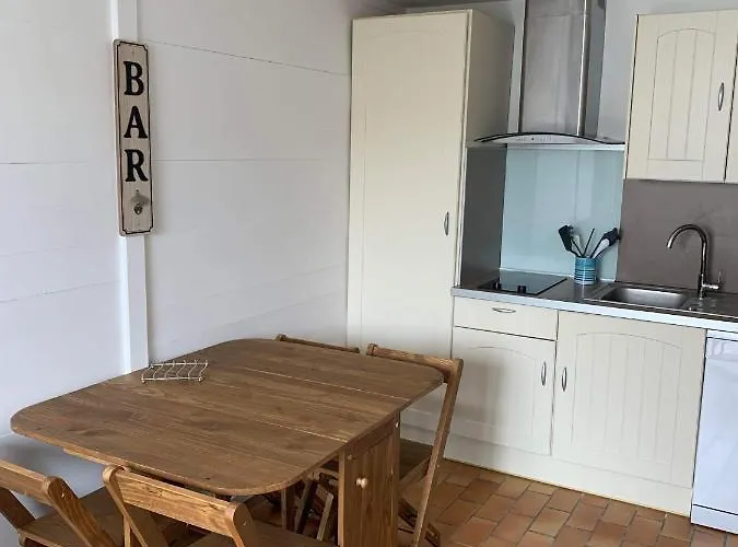 Hébergement de vacances évasion En Bord De Maison Confort à *